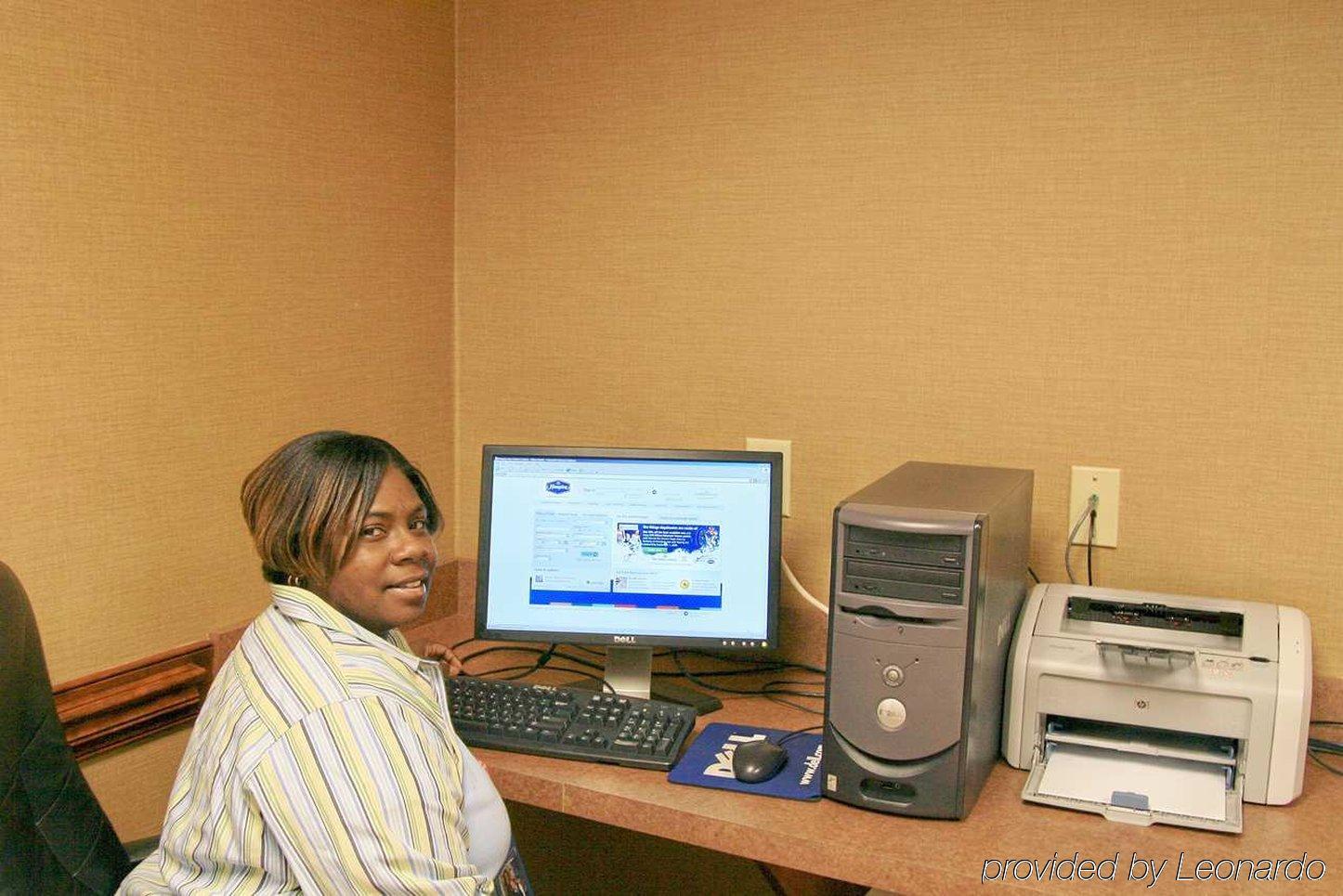 Hampton Inn Greensboro East / Mcleansville Удобства фото
